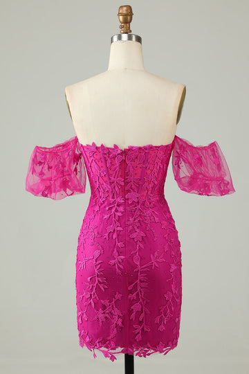 Fuksja z ramion Bodycon Appliques Homecoming Dress